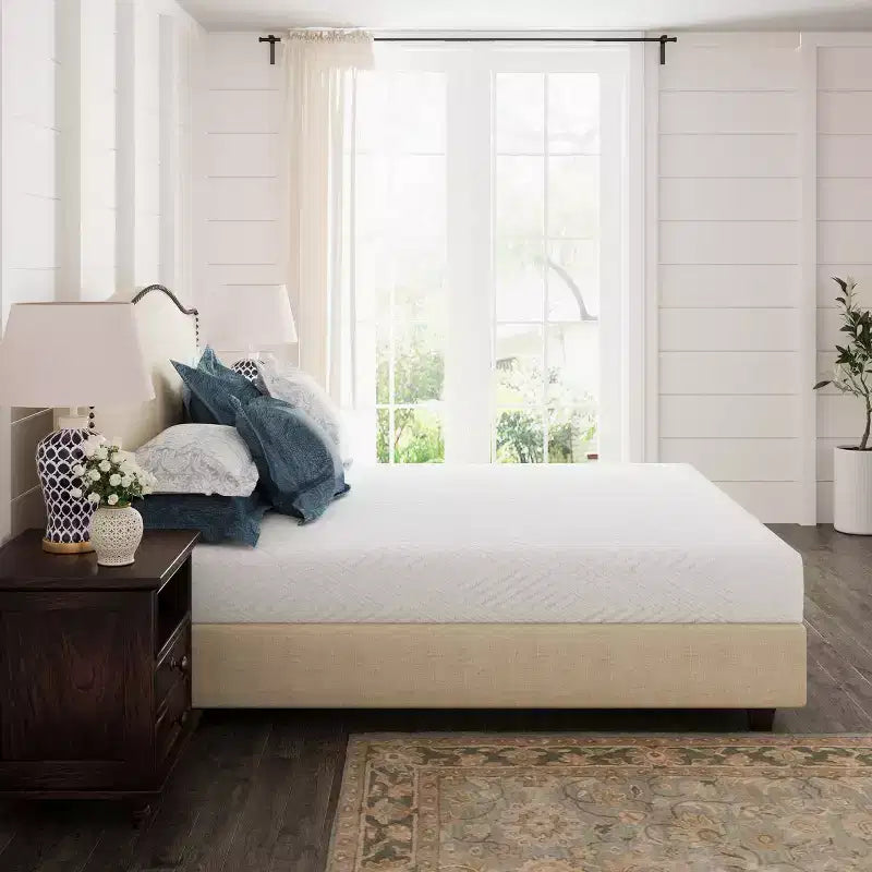 Matelas en mousse à mémoire de forme au thé vert, fermeté moyenne