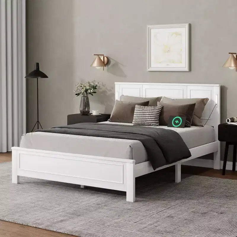 Cadre de lit de ferme avec tête de lit haute, lumières LED et station de charge USB