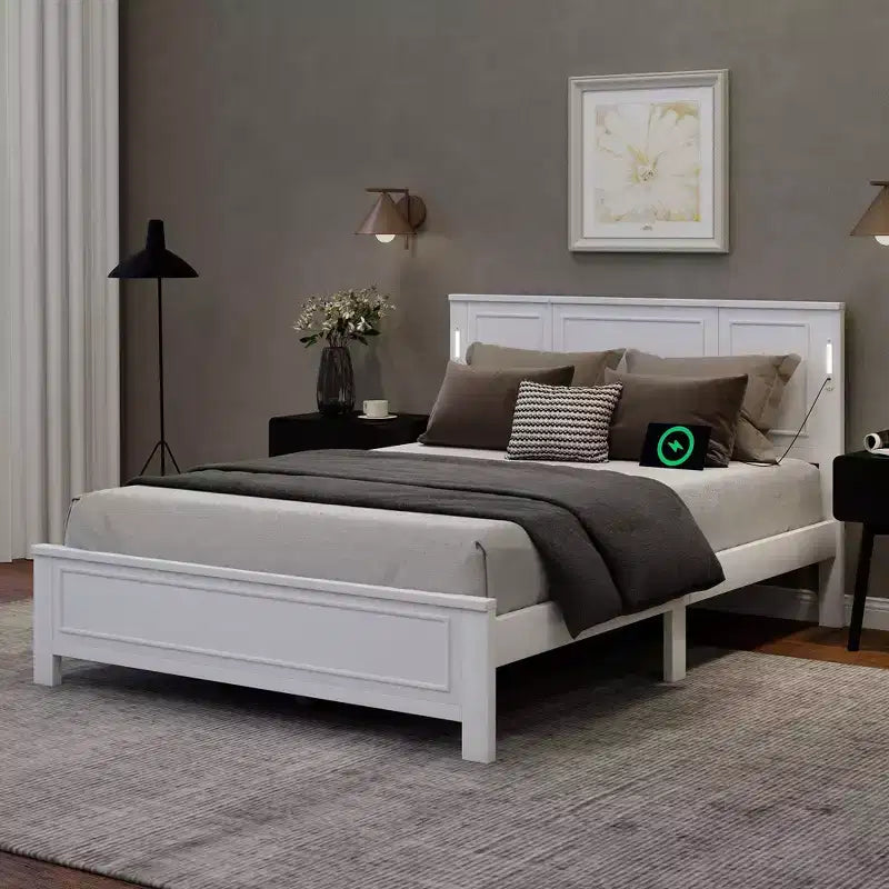 Cadre de lit de ferme avec tête de lit haute, lumières LED et station de charge USB