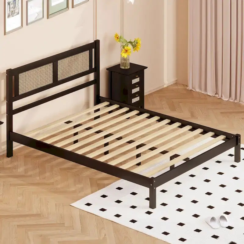 Modern Style Wooden Platform Bed with Natural Rattan Headboard for Bedroom