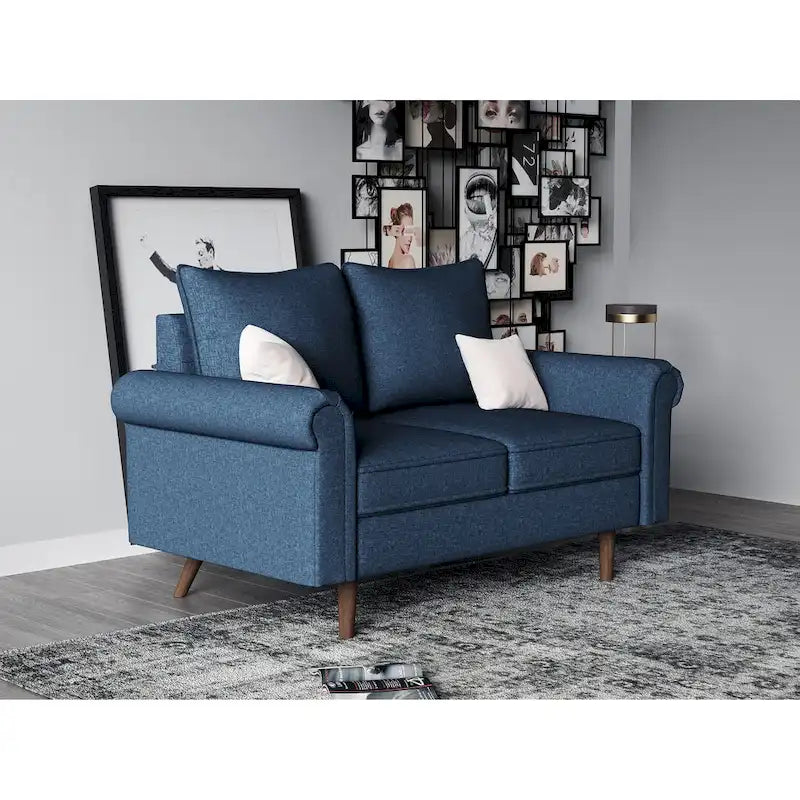 Oprah Loveseat